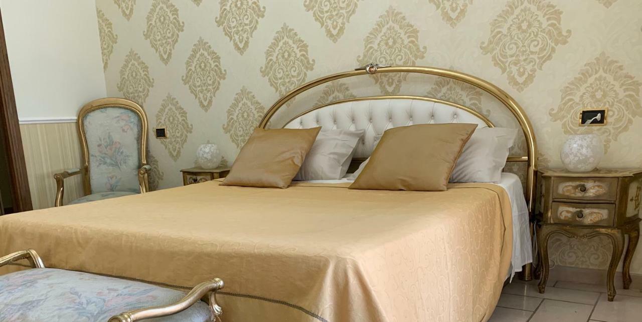 Peperosa B&B And Events Nettuno Exterior foto